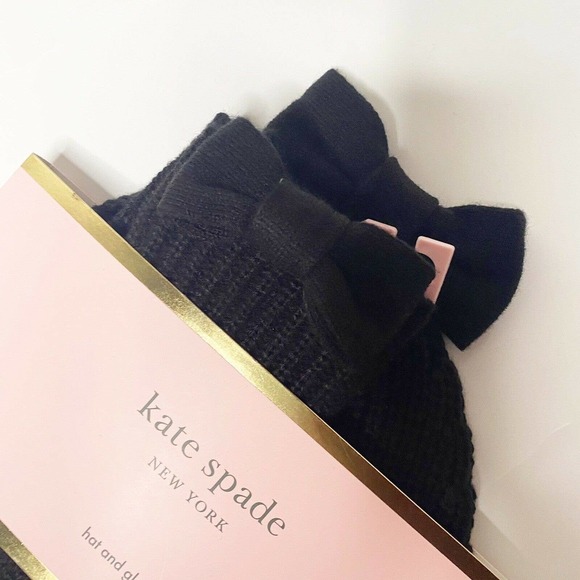 KATE SPADE Bow Beanie AND Glove Set Black MSRP $128 New Acrylic - Picture 2 of 3